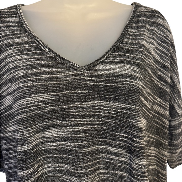 Umgee Charcoal/Black OVERSIZED Casual V-Neck Top MEDIUM #C - Picture 2 of 7